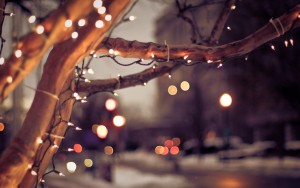 Christmas-Lights-Tumblr-Snow-09